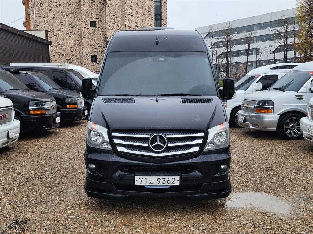 Mercedes Benz Sprinter - Vista 2