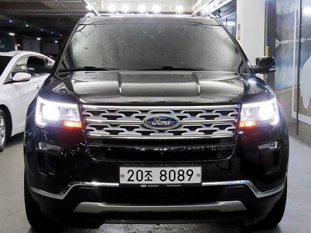 Ford Explorer - Vista 2