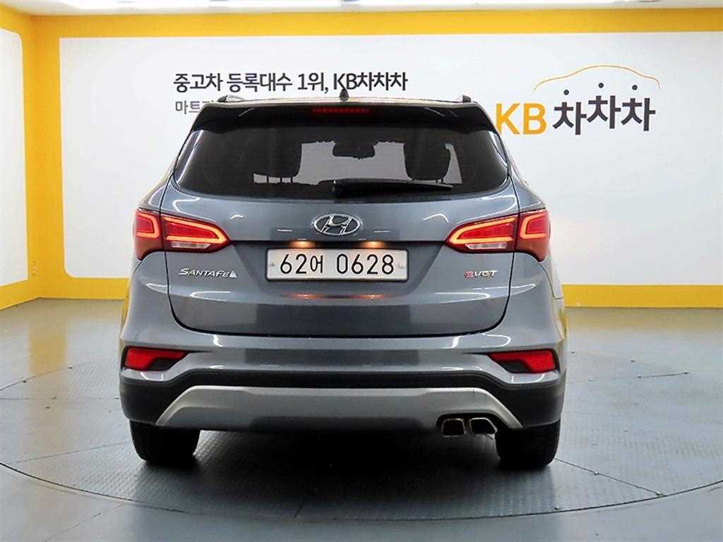 HYUNDAI Santa Fe - Vista 3