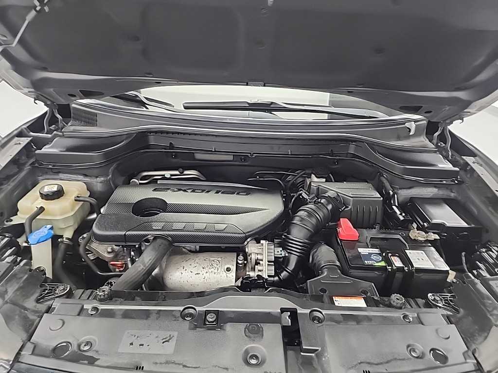 Ssangyong Tivoli - Vista 5