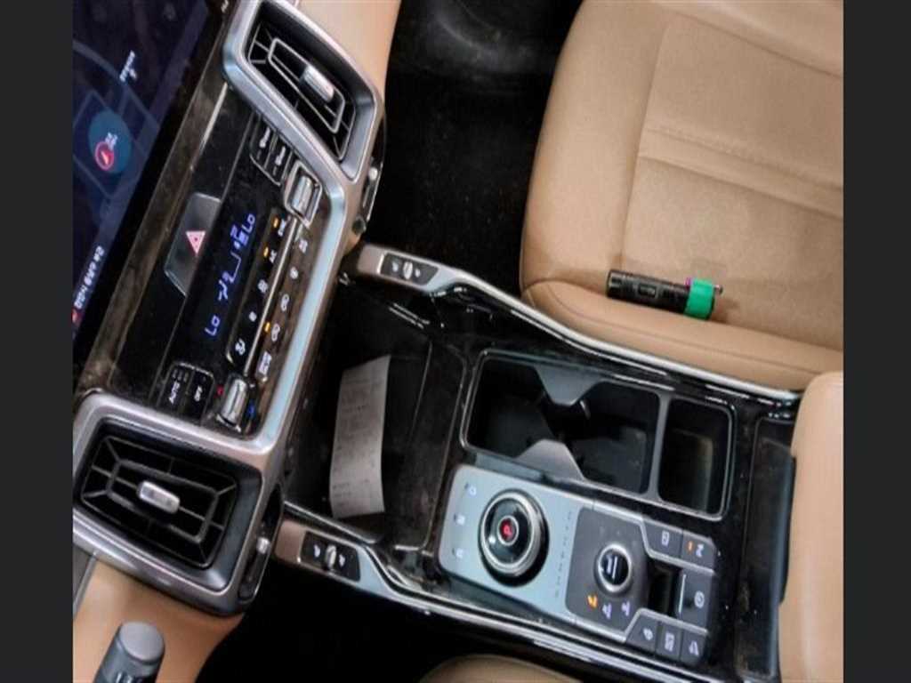 KIA Sorento - Vista 7