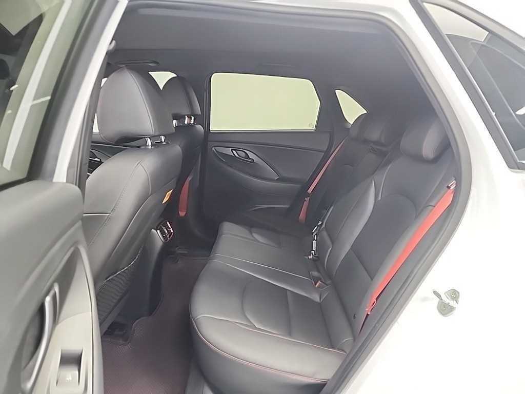 HYUNDAI i30 - Vista 11