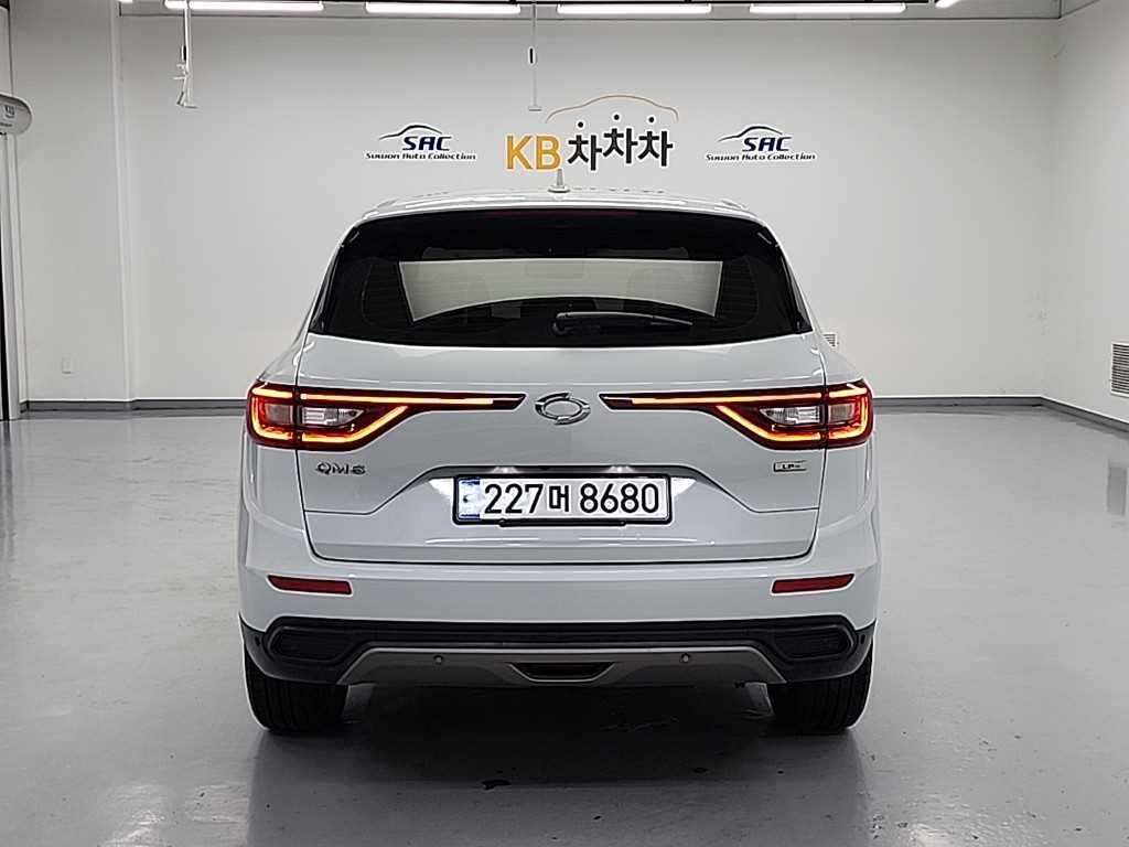 SAMSUNG QM6 - Vista 3