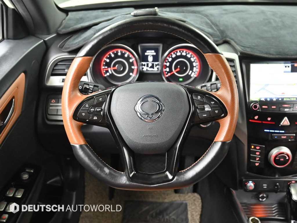 Ssangyong Tivoli 2018 Blanco - Importación desde Corea - HF Imports Iquique - Foto 13