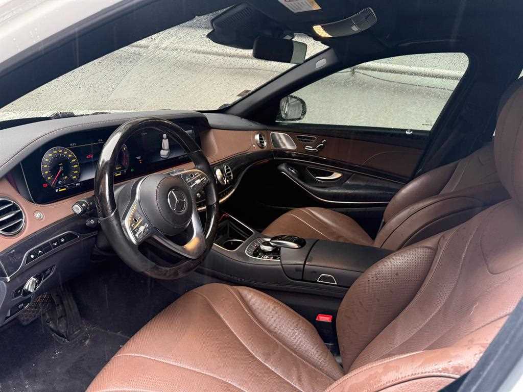 Mercedes Benz S Class - Vista 9