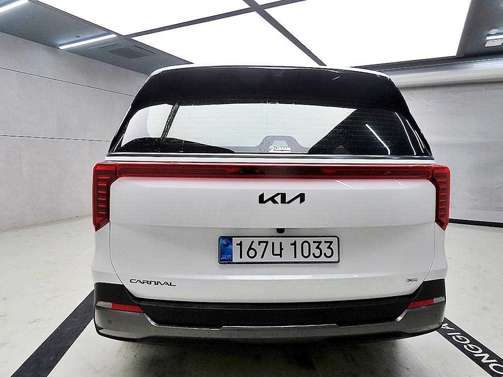 KIA Carnival - Vista 3