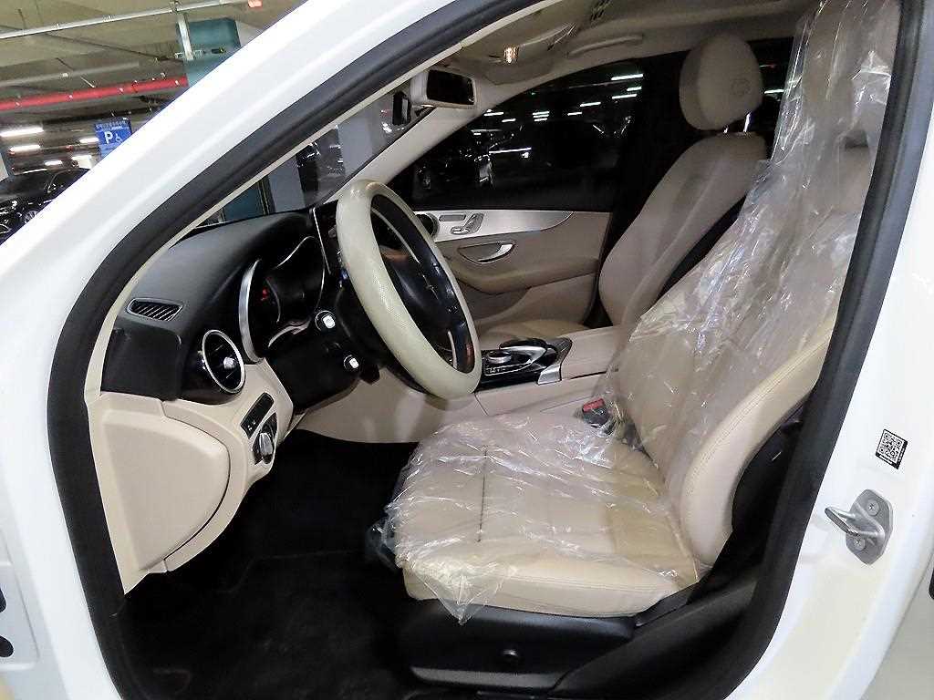 Mercedes Benz C Class - Vista 7