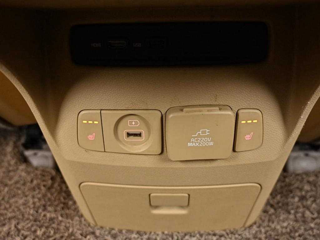 KIA Carnival 2019 Negro - Importación desde Corea - HF Imports Iquique - Foto 16