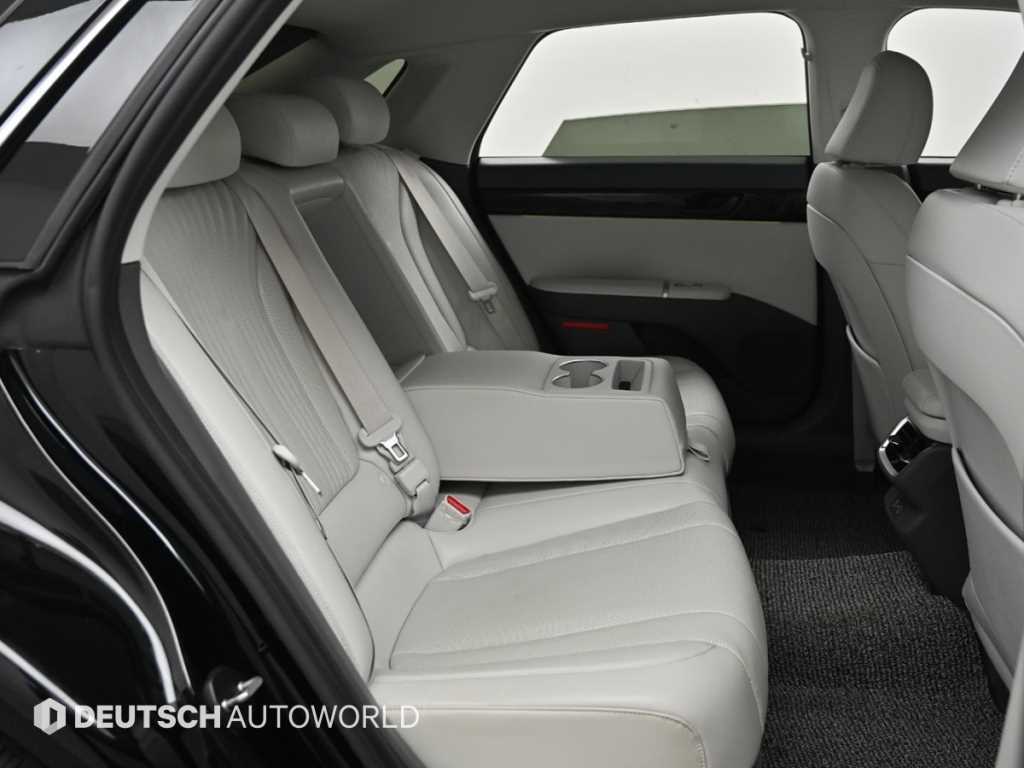 HYUNDAI Grandeur - Vista 12