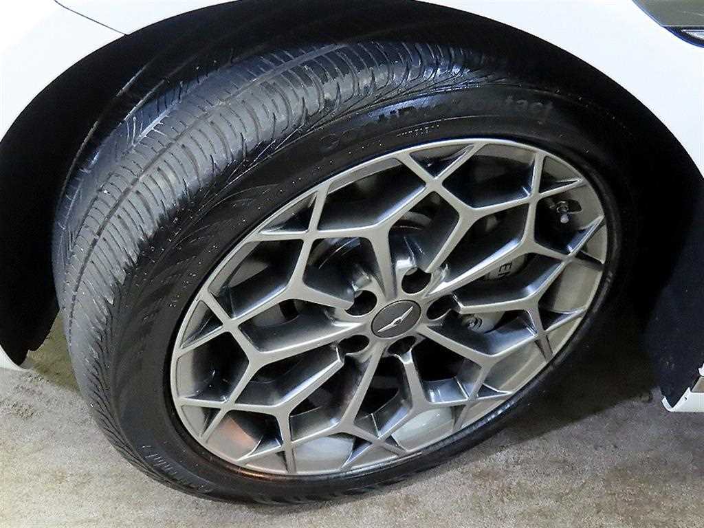 Genesis G80 2023 Blanco - Importación desde Corea - HF Imports Iquique - Foto 20