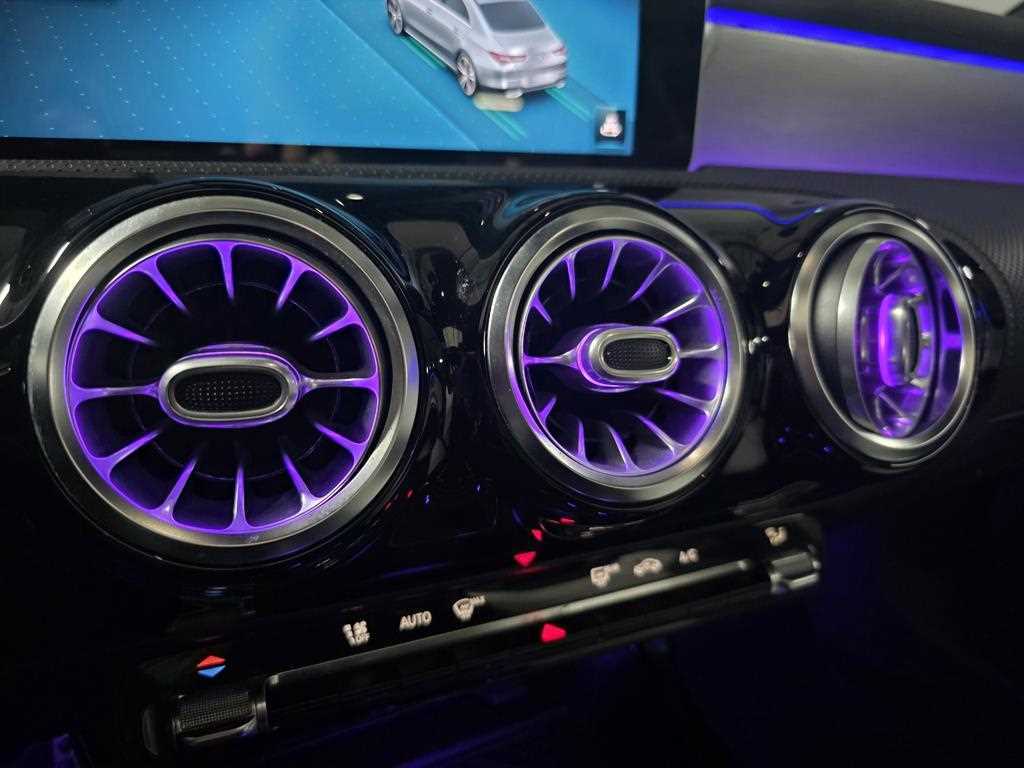 Mercedes Benz CLA Class 2020 Blanco - Importación desde Corea - HF Imports Iquique - Foto 13