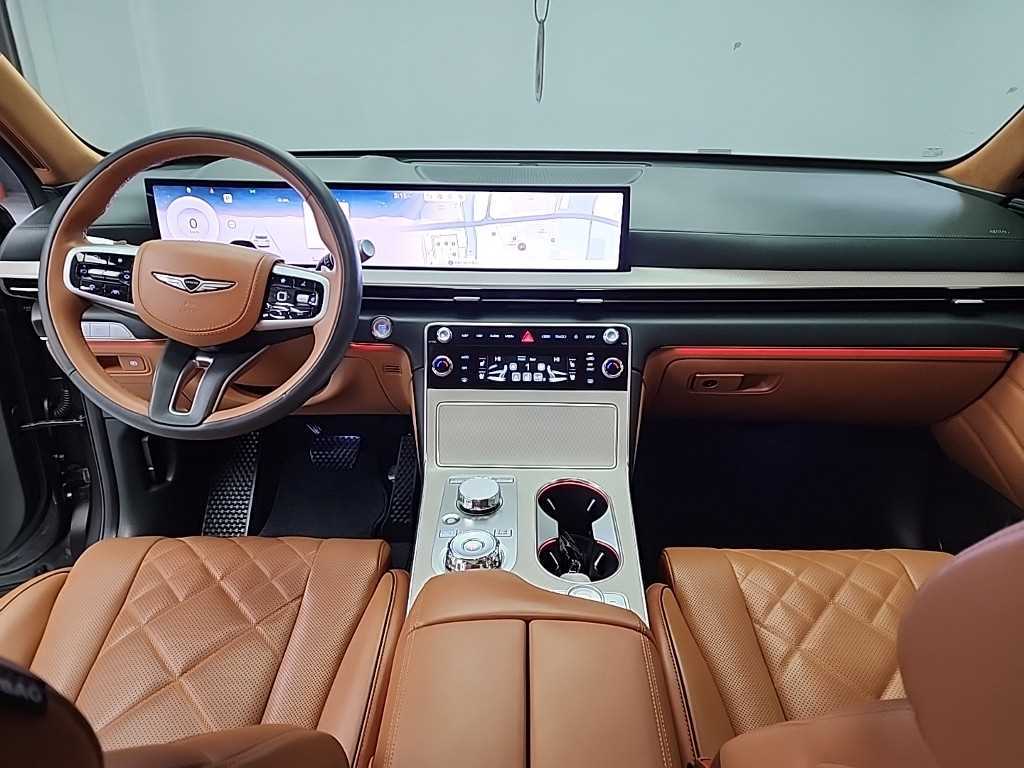 Genesis GV80 - Vista 7