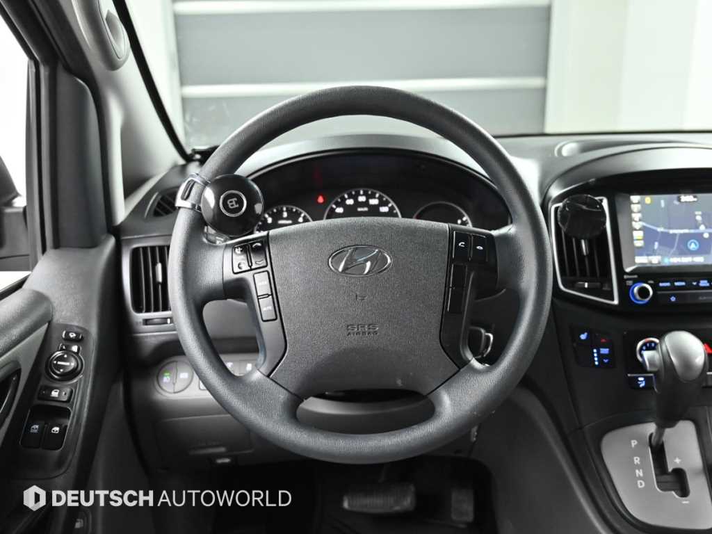 HYUNDAI Starex 2019 the color of pearl - Importación desde Corea - HF Imports Iquique - Foto 13