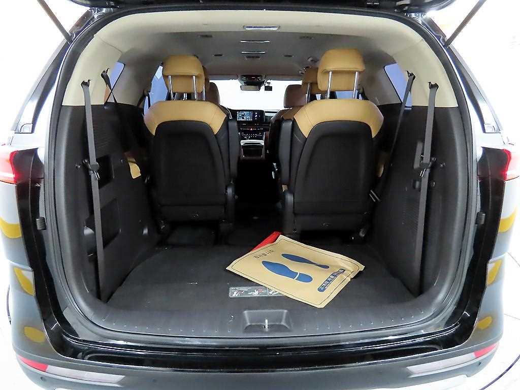 KIA Carnival 2023 - Importación desde Corea - HF Imports Iquique - Foto 18