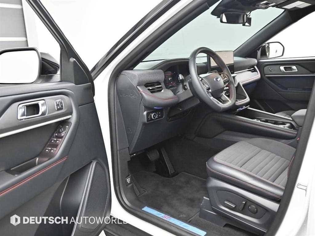 Ford Explorer - Vista 11