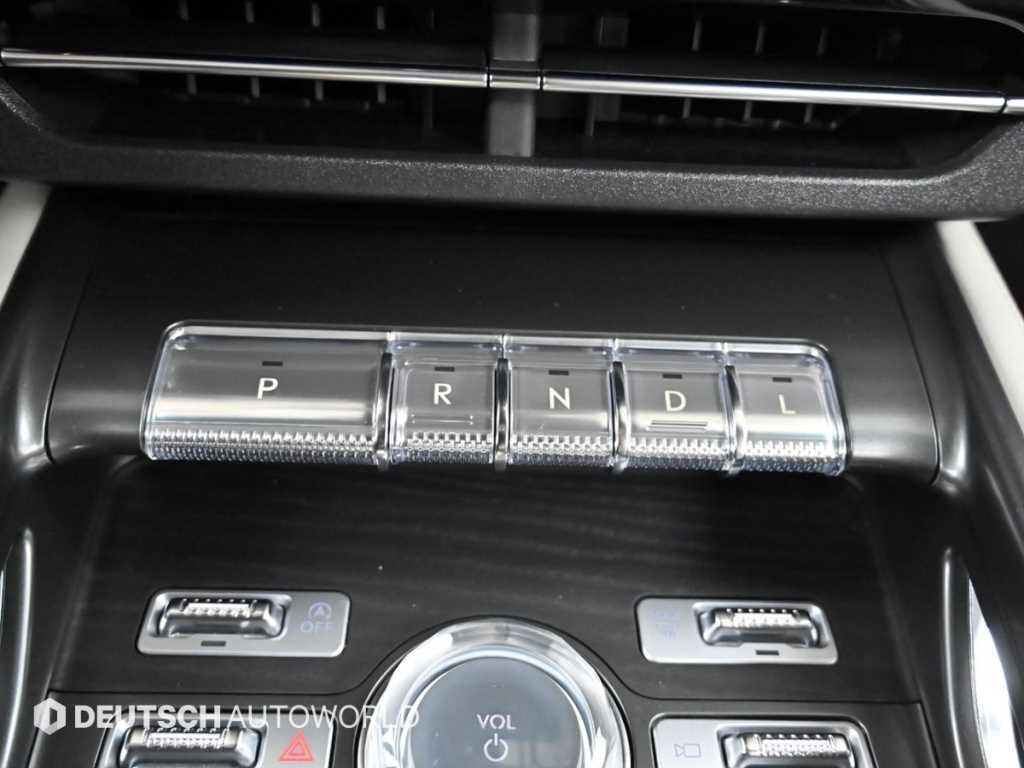 Lincoln Nautilus - Vista 9