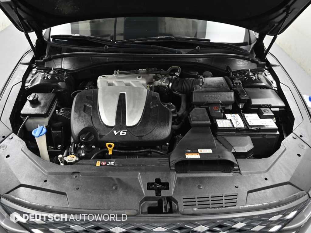 HYUNDAI Grandeur - Vista 6