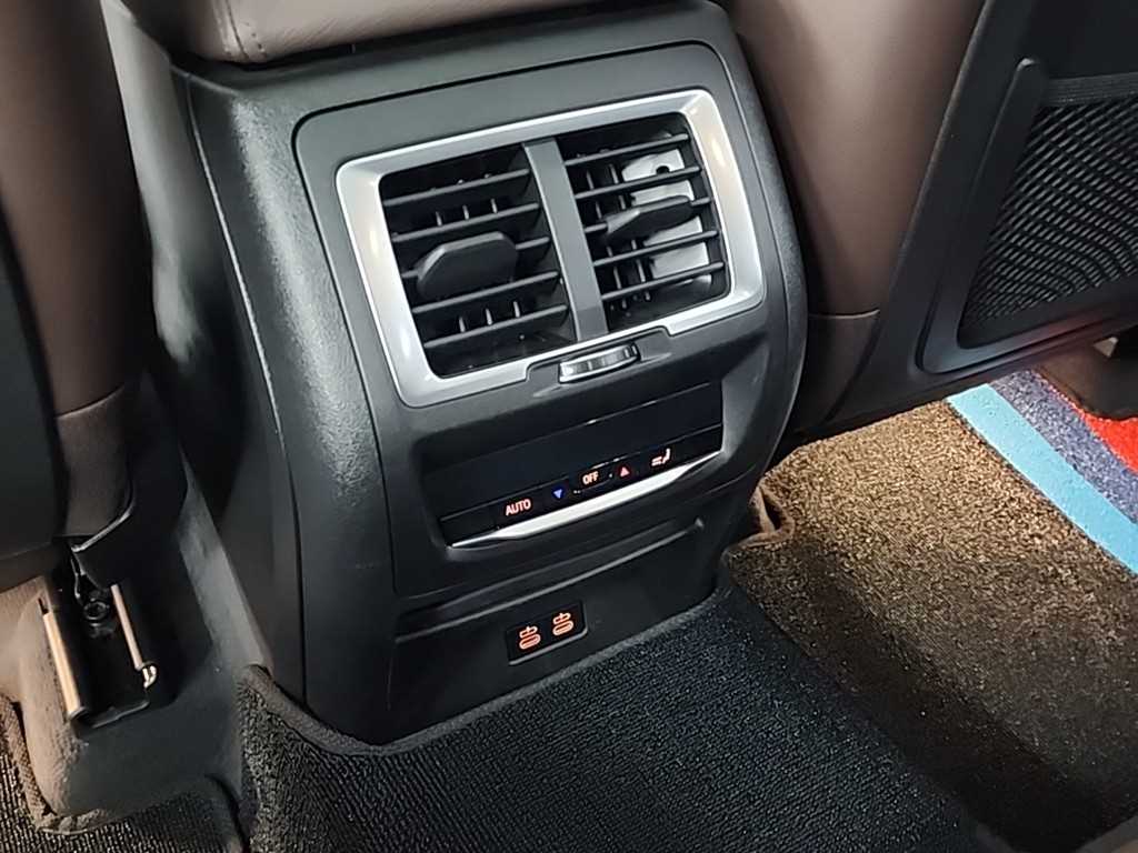 BMW iX3 2022 Negro - Importación desde Corea - HF Imports Iquique - Foto 13