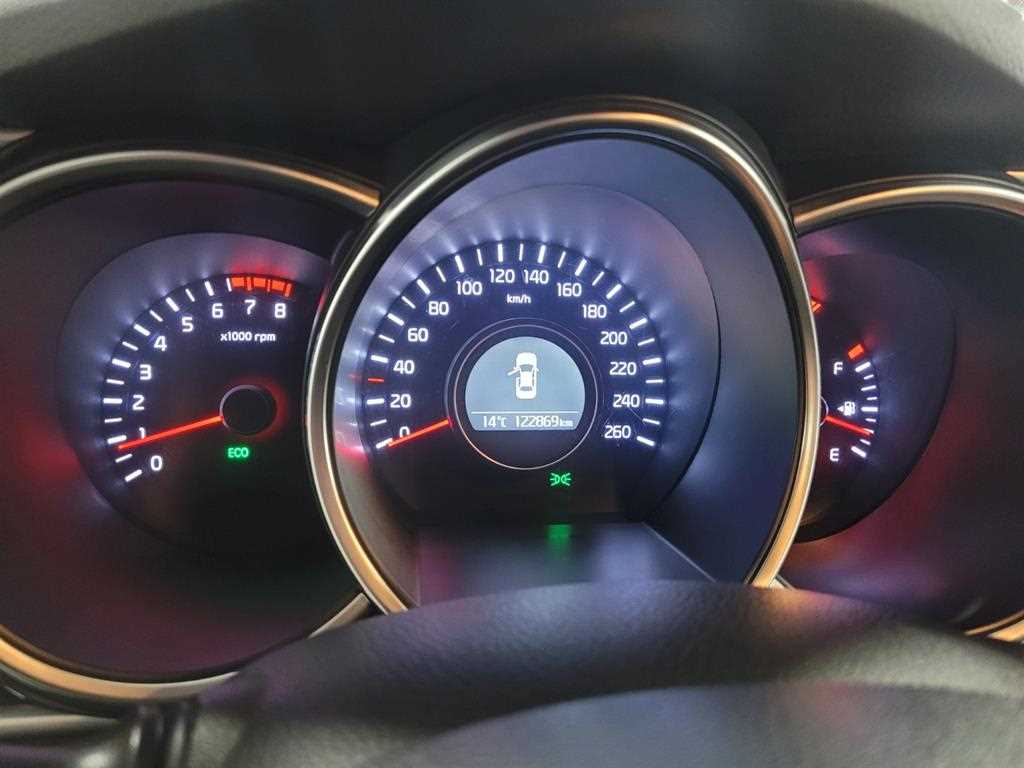 KIA K5 2015 Blanco - Importación desde Corea - HF Imports Iquique - Foto 17