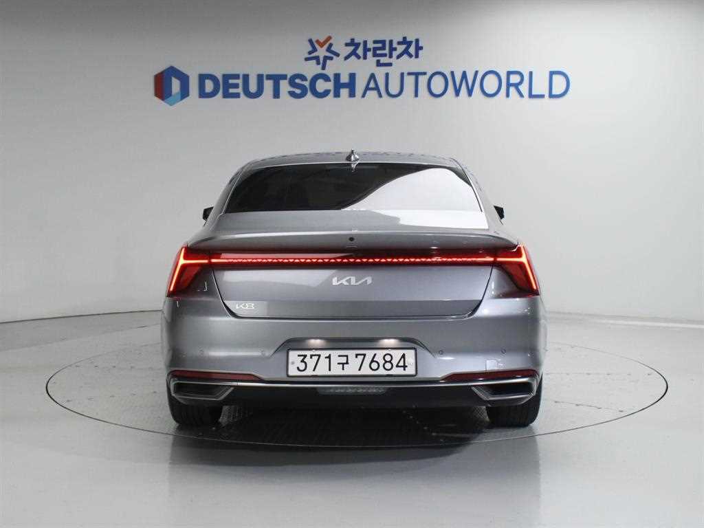 KIA K8 - Vista 4