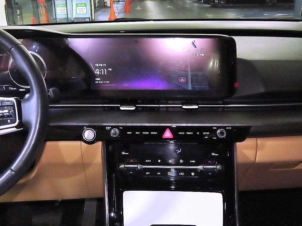 KIA Carnival - Vista 11