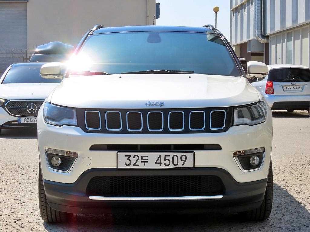 Jeep Compass 2019 Blanco - Importación desde Corea - HF Imports Iquique - Foto 1