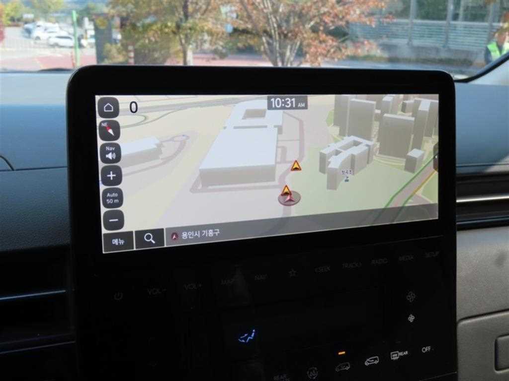 HYUNDAI Staria - Vista 8