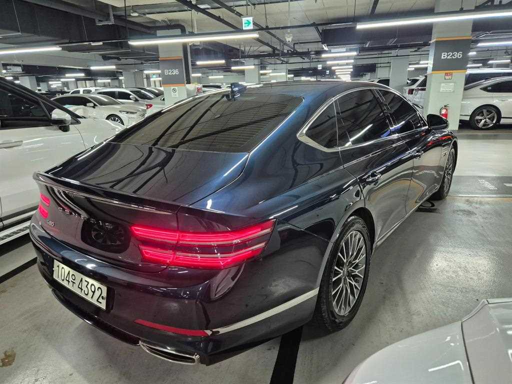 Genesis G80 - Vista 3