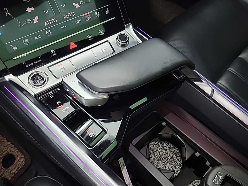 Audi e-Tron - Vista 8