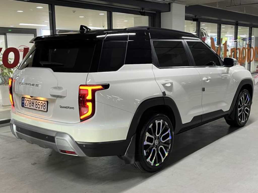 Ssangyong Torres - Vista 4