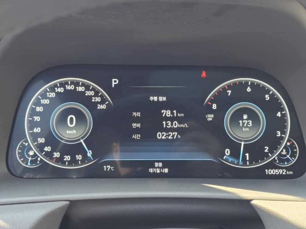 HYUNDAI Sonata - Vista 6