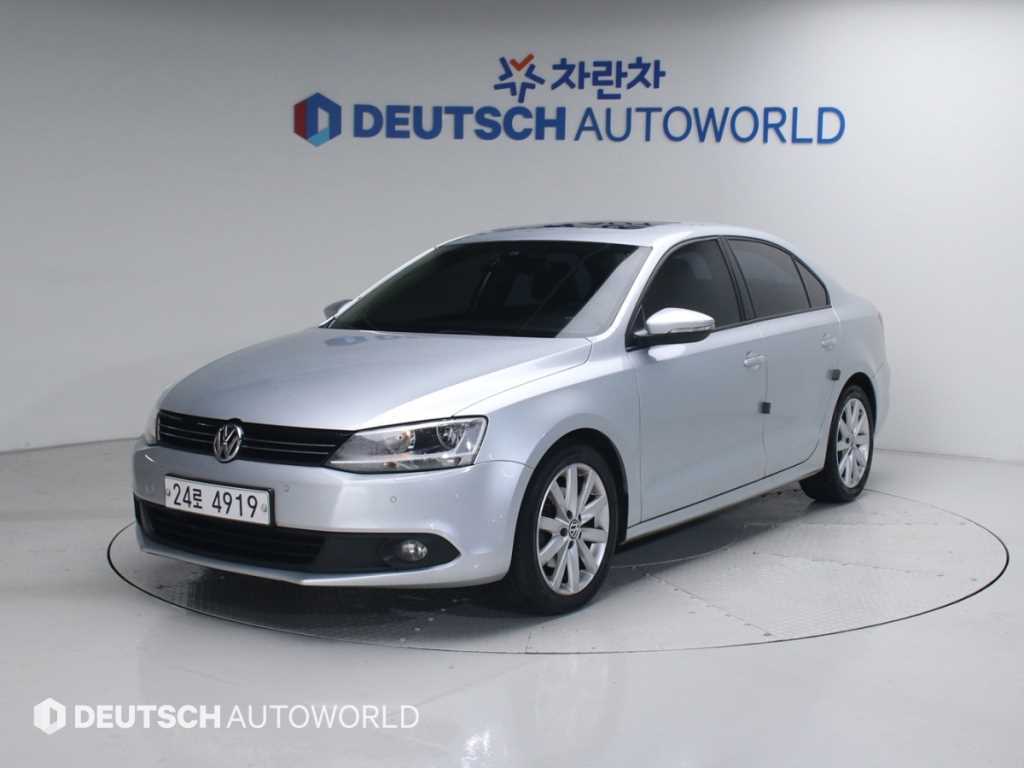 Volkswagen Jetta 2011 Plateado - Importación desde Corea - HF Imports Iquique - Foto 1