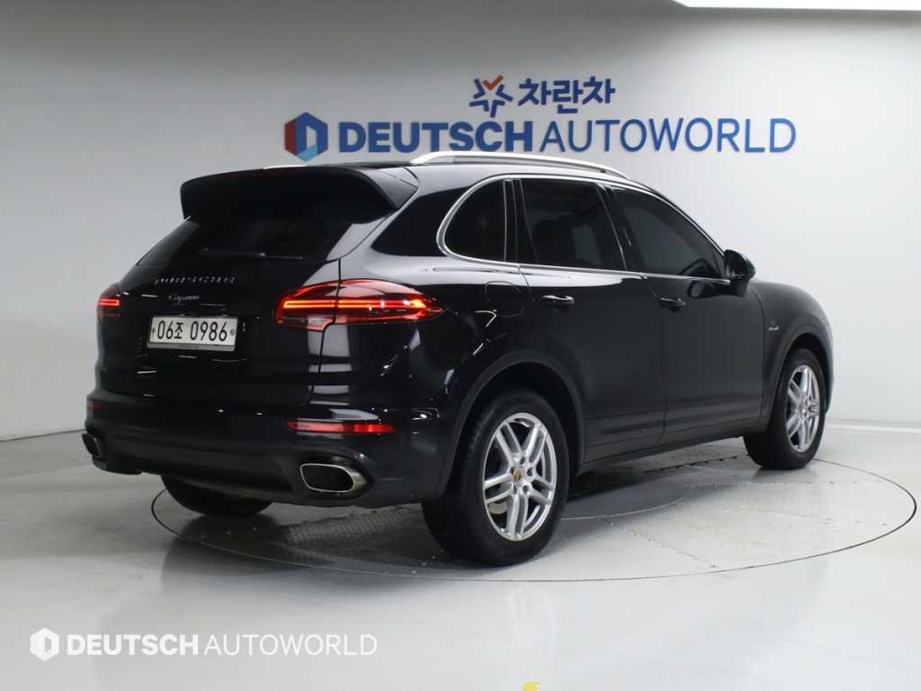 Porsche Cayenne - Vista 2