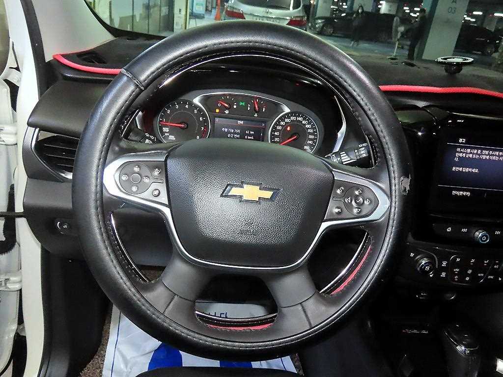 Chevrolet Travers - Vista 8