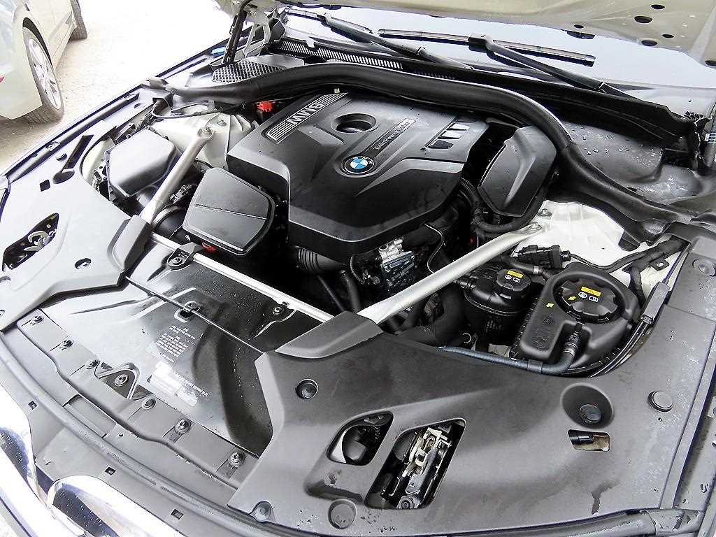 BMW 5 Series 2018 Blanco - Importación desde Corea - HF Imports Iquique - Foto 19