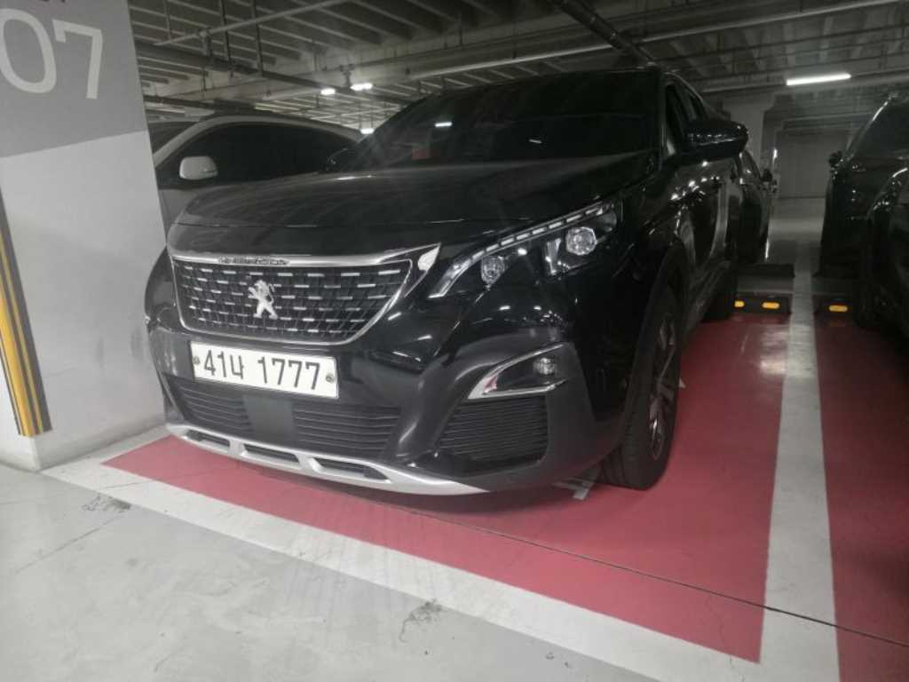 Peugeot 5008 2018 Negro - Importación desde Corea - HF Imports Iquique - Foto 1