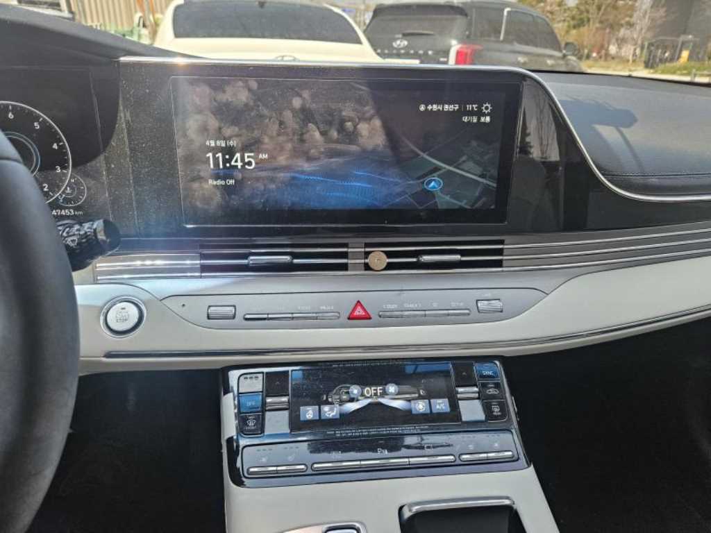 HYUNDAI Grandeur - Vista 12