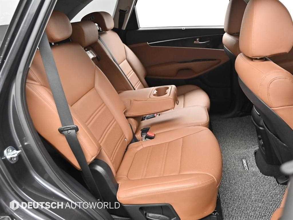 KIA Sorento - Vista 12