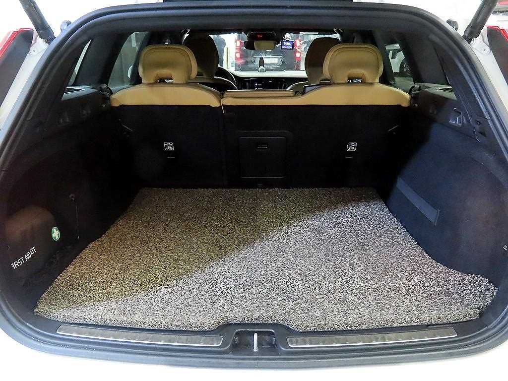 Volvo V60 2020 Blanco - Importación desde Corea - HF Imports Iquique - Foto 17