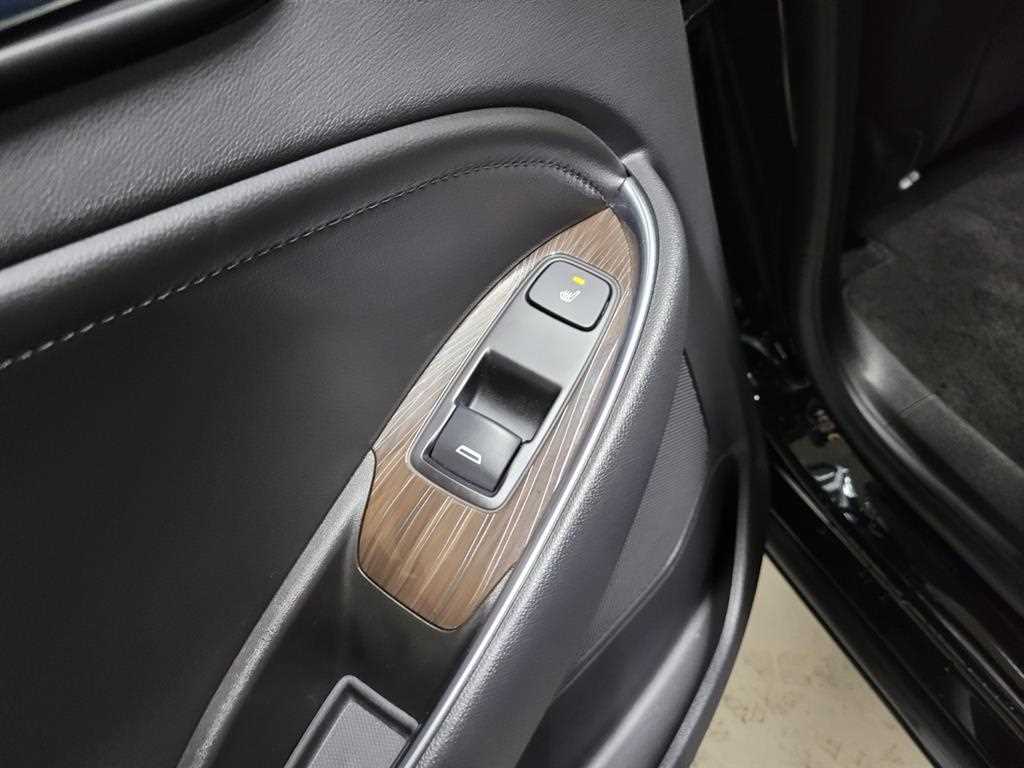 Chevrolet Malibu 2018 Negro - Importación desde Corea - HF Imports Iquique - Foto 15