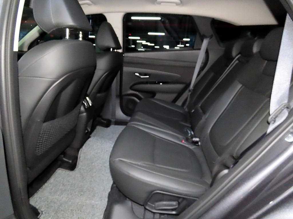 HYUNDAI Tucson - Vista 7