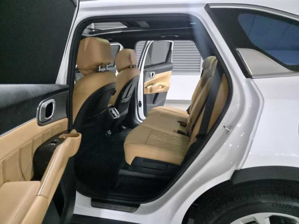KIA Sorento - Vista 8