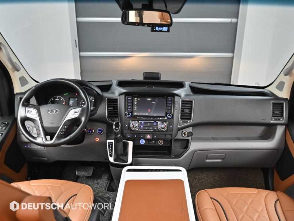 HYUNDAI Solati - Vista 7