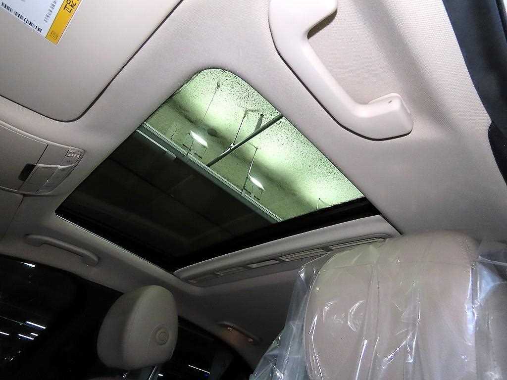 Mercedes Benz C Class 2017 Blanco - Importación desde Corea - HF Imports Iquique - Foto 17