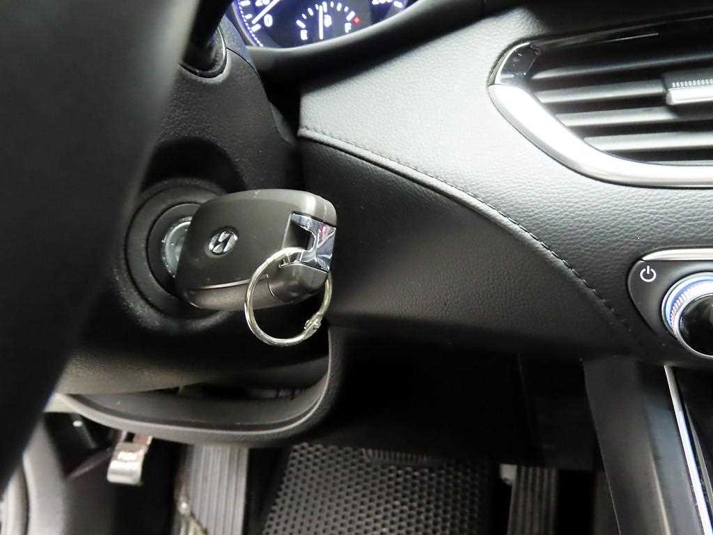 HYUNDAI Grandeur 2018 Negro - Importación desde Corea - HF Imports Iquique - Foto 16