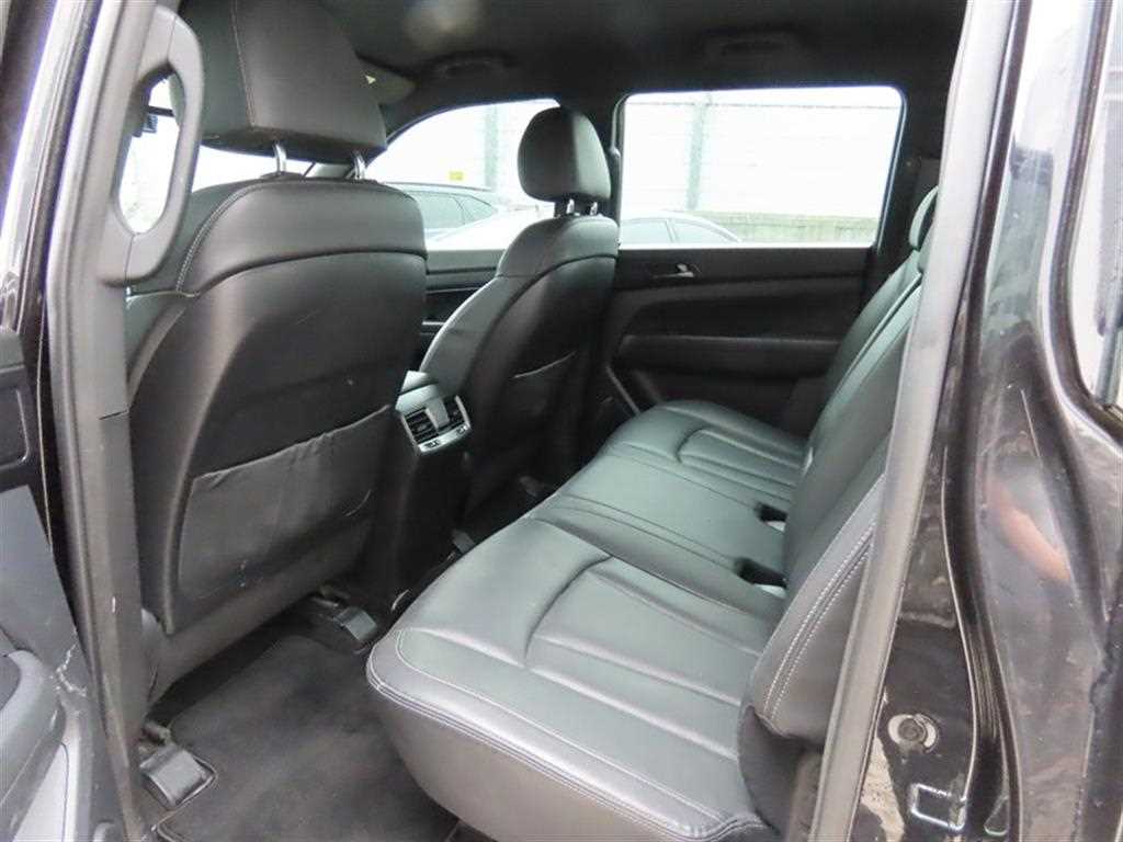 Ssangyong Rexton - Vista 8