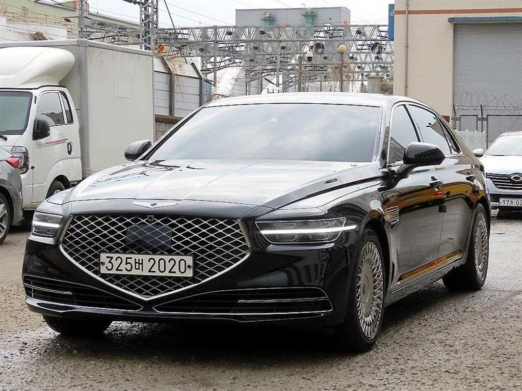 Genesis G90 - Vista 2