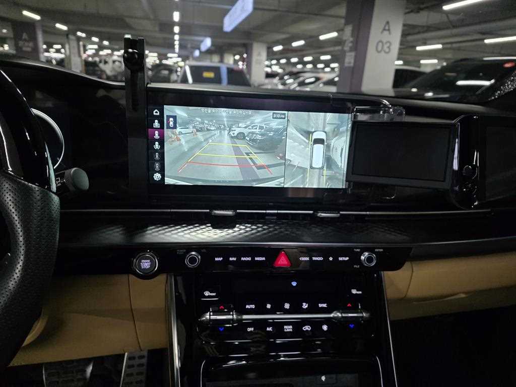 KIA Carnival - Vista 9