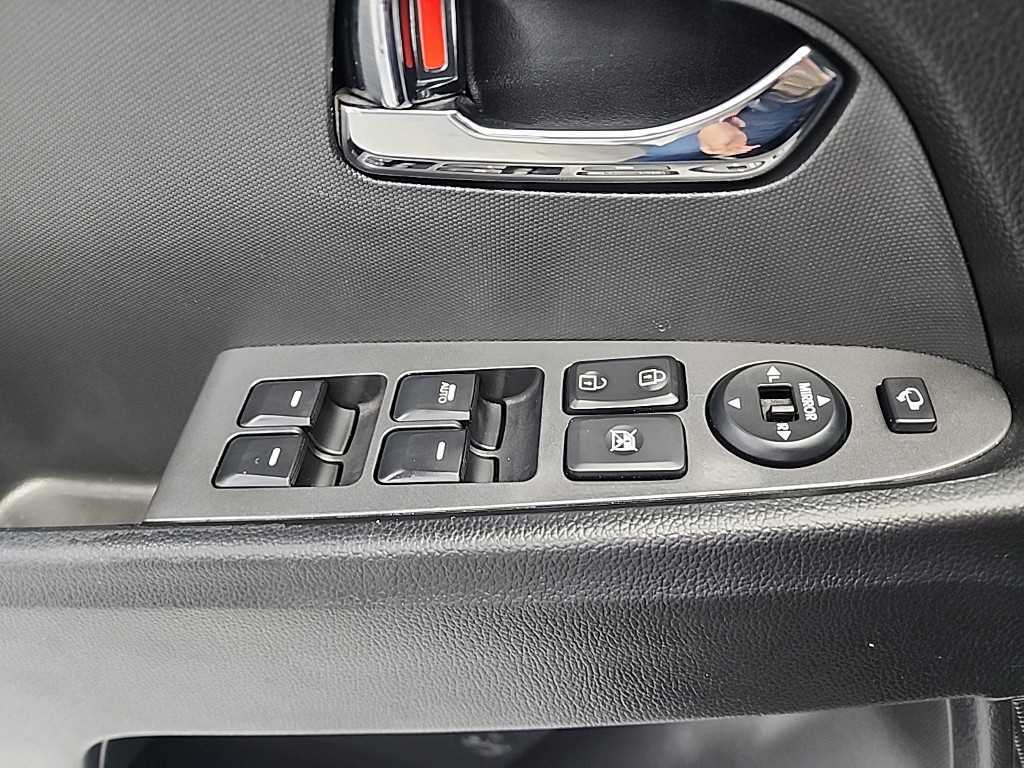 KIA Sportage 2013 Blanco - Importación desde Corea - HF Imports Iquique - Foto 16