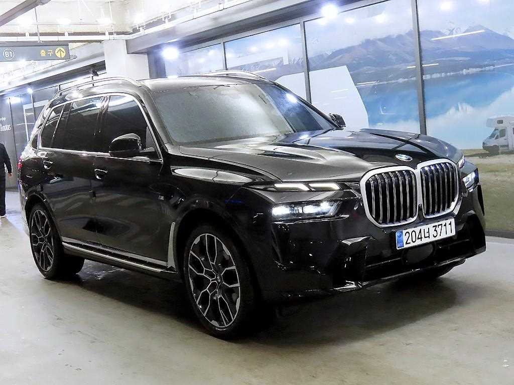 BMW X7 2024 Negro - Importación desde Corea - HF Imports Iquique - Foto 1